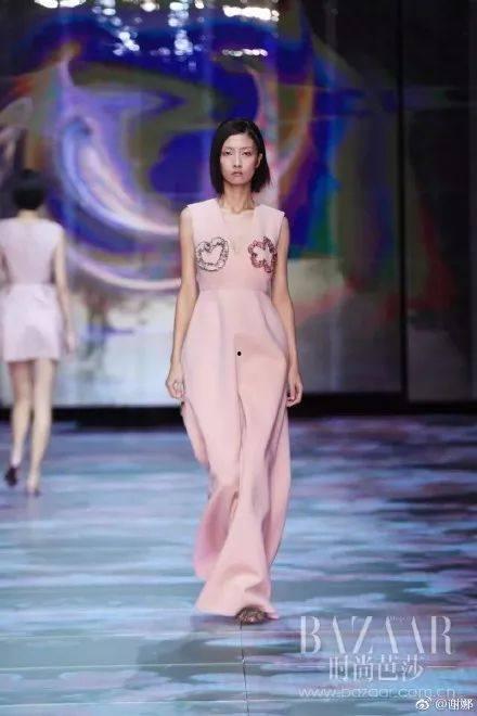 谢娜爆料张杰生气了吗视频,揭秘夫妻档背后的甜蜜与挑战 第2张 谢娜爆料张杰生气了吗视频,揭秘夫妻档背后的甜蜜与挑战 第2张