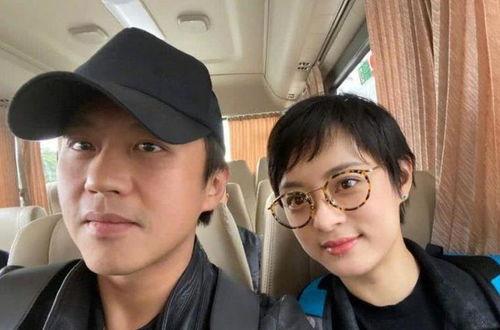 邓超爆料自己嘴唇视频,揭秘明星幕后生活点滴