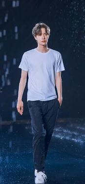 娱乐圈爆料范冰冰王一博,娱乐圈幕后情缘曝光 第2张 娱乐圈爆料范冰冰王一博,娱乐圈幕后情缘曝光 第2张