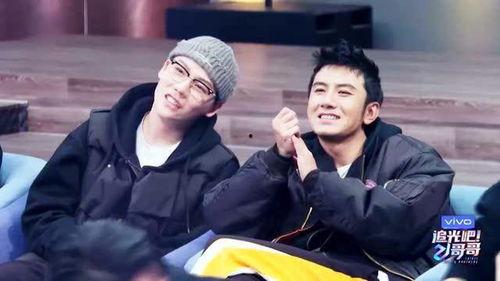 娱乐吃瓜三姐妹,揭秘娱乐圈幕后故事  第2张