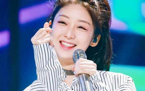 娱乐大爆料戚砚笛,揭秘明星幕后故事  第1张